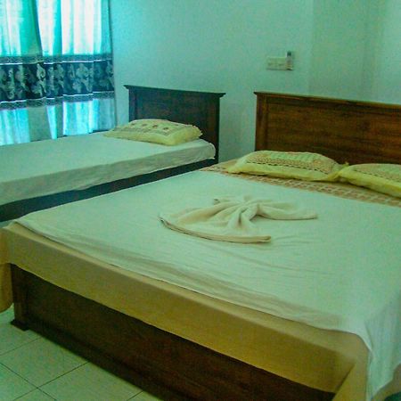 Old Mahawasala Hotel Bambaragaleyaya Экстерьер фото