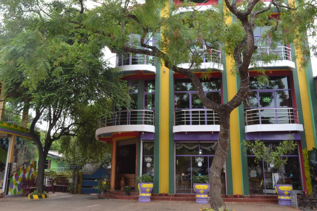 Old Mahawasala Hotel Bambaragaleyaya Экстерьер фото