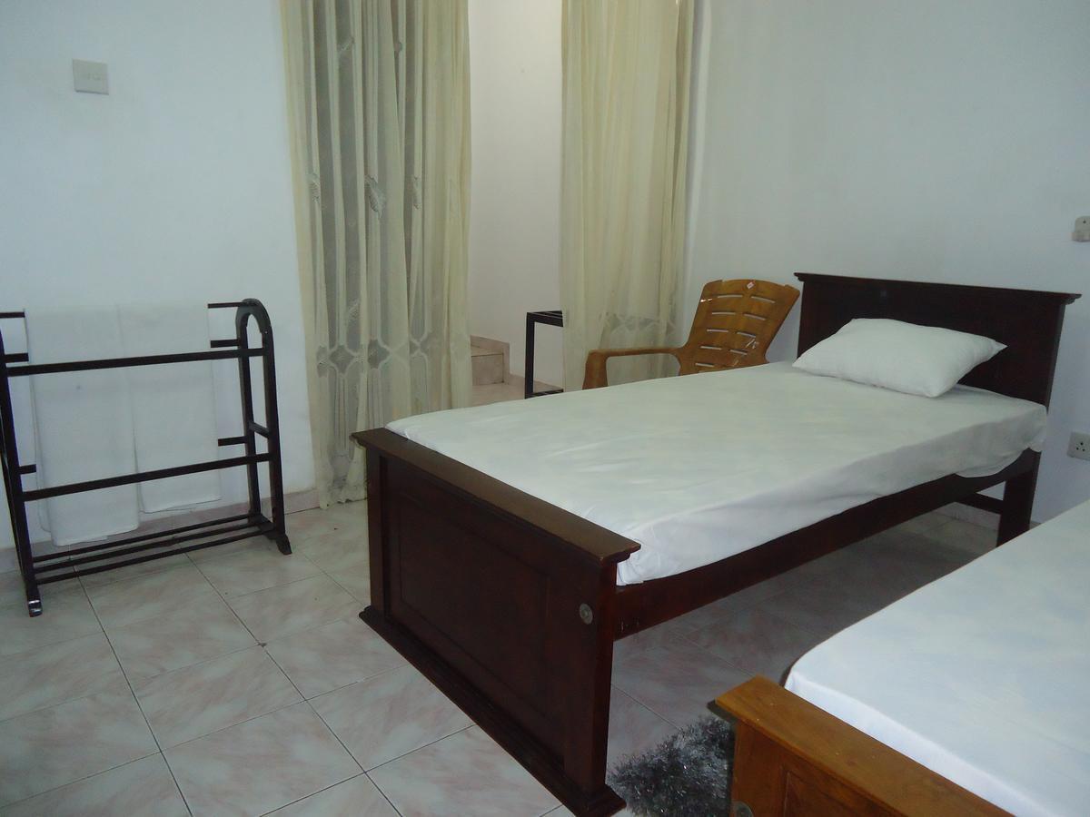 Old Mahawasala Hotel Bambaragaleyaya Экстерьер фото