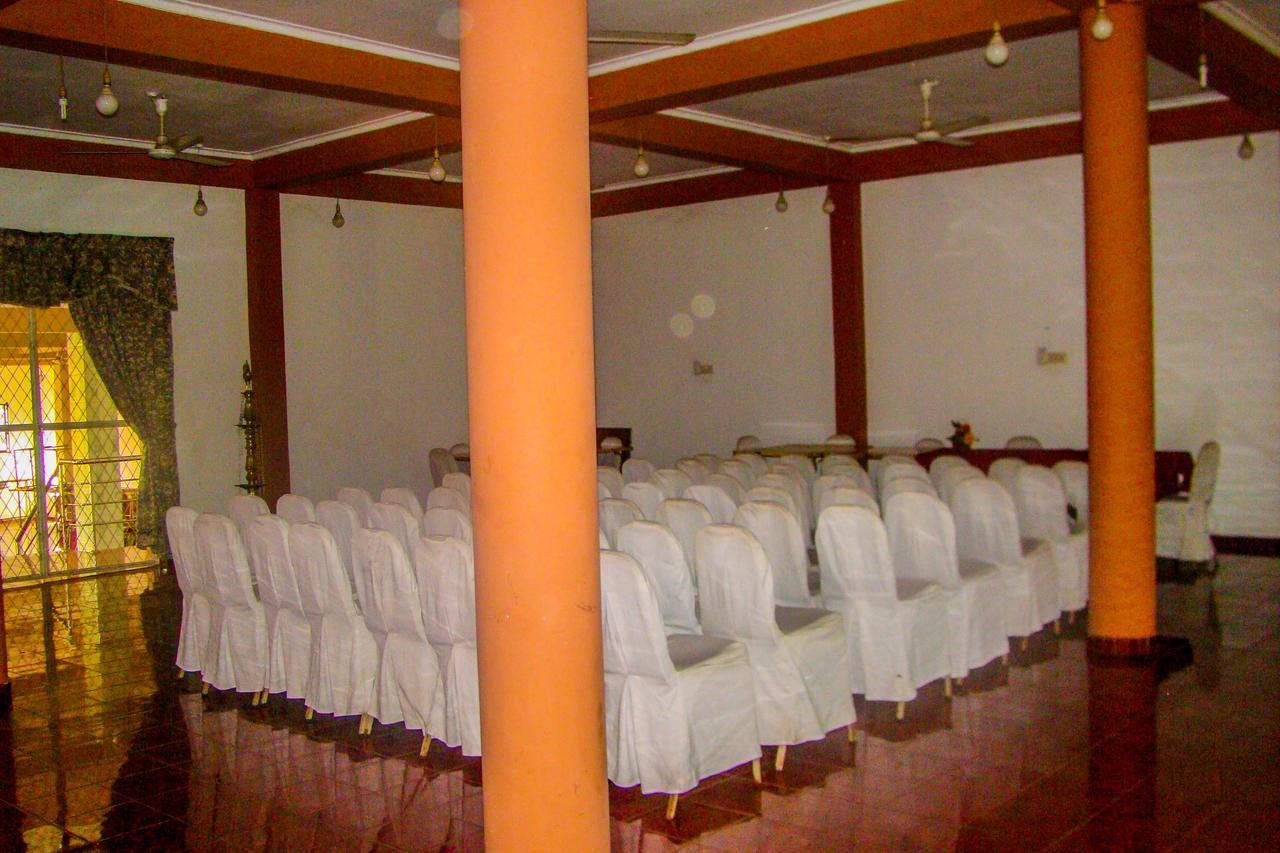 Old Mahawasala Hotel Bambaragaleyaya Экстерьер фото